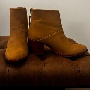 Nisolo Tan Suede Boots – Size 8.5